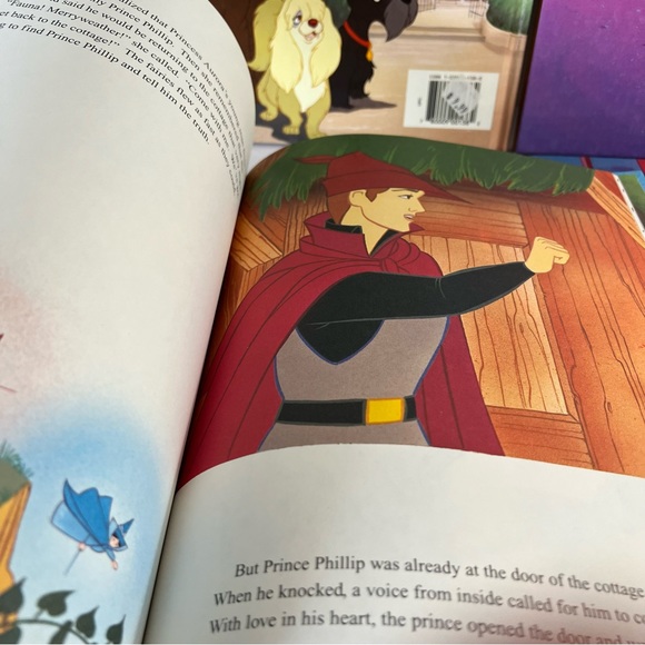 Disney Classic Series 4 Storybooks VTG Aladdin Sleeping Beauty Lady & the Tramp - Picture 5 of 14